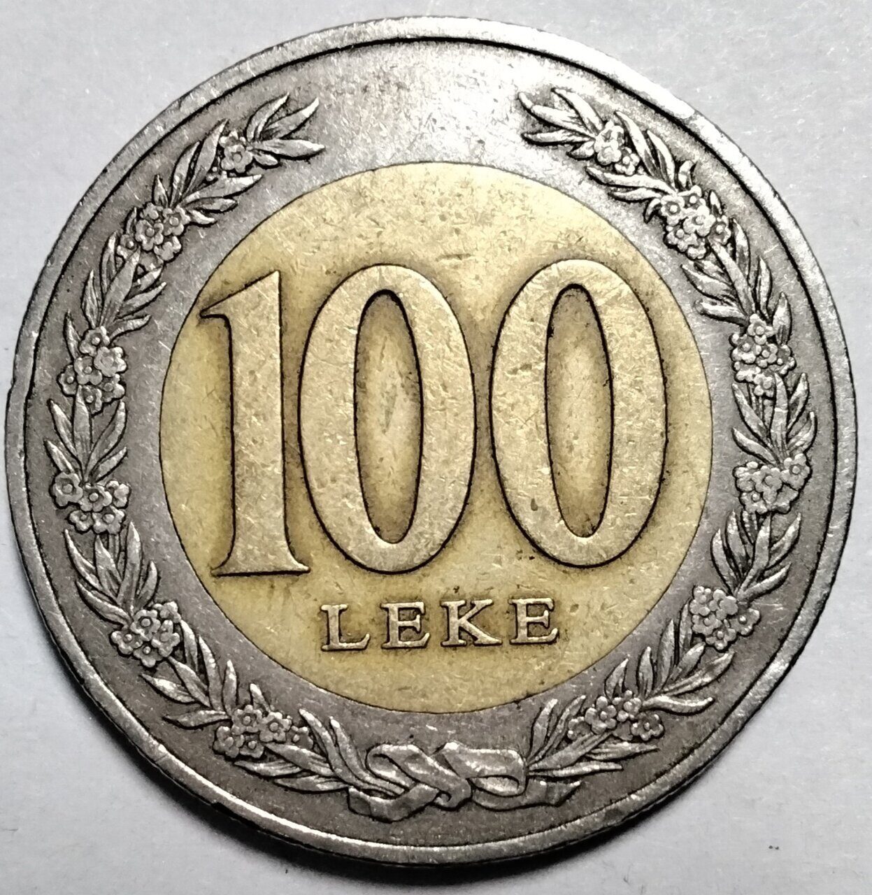 100 лек 2000 Албания